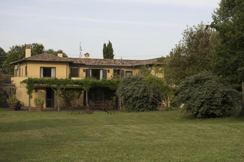 Agriturismo Scuderie Della Contea Sutri Εξωτερικό φωτογραφία